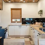 펜션 Gorski Dom Dla 30 Osob Z Sauna Oraz Sala Do Integracji
