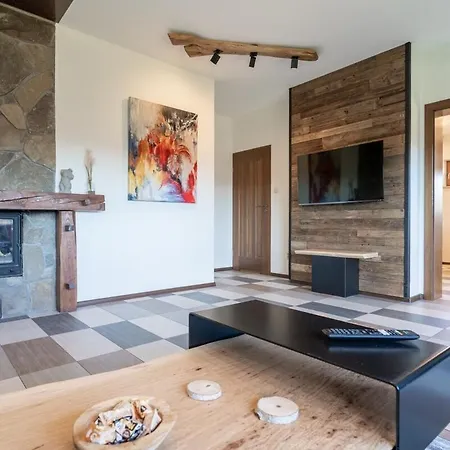 Gorski Dom Dla 30 Osob Z Sauna Oraz Sala Do Integracji Feriehus Kocierz Rychwaldzki